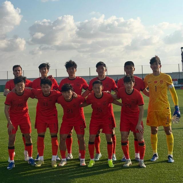 世界杯高清直播-马德兴:国足热身赛有红牌入替规则,魏震被罚下后李扬登场